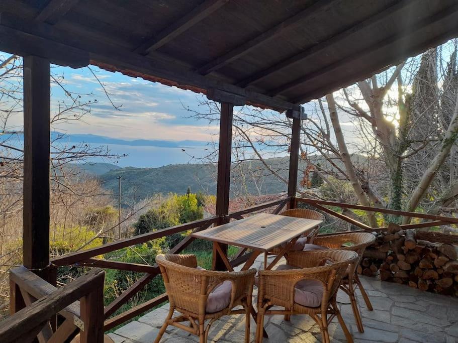 Mountain And Sea View Villa Miléai Eksteriør billede